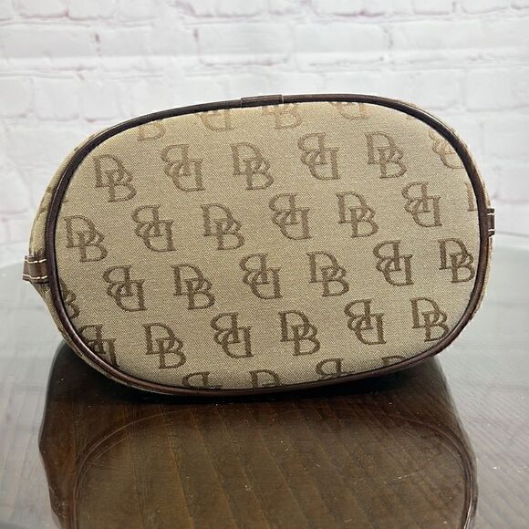 Vintage DOONEY & BOURKE monogram canvas mini bag - Picture 16 of 16